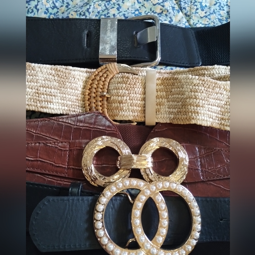 Belts - Picture 5 of 7